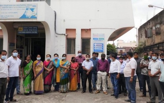 BSNL Employees Protested against 'Loot of National Assets' by Modi Govt 